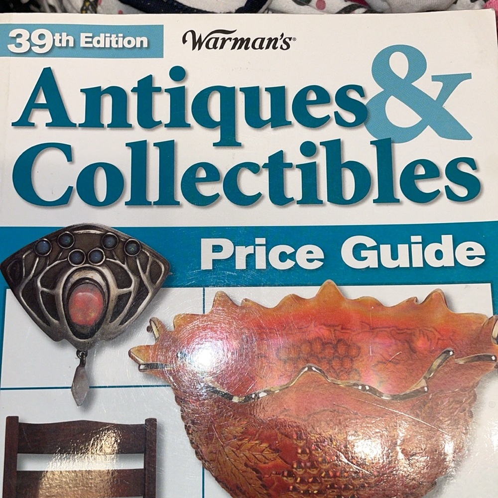 Antiques & Collectables Price Guide collection collectors guide must have